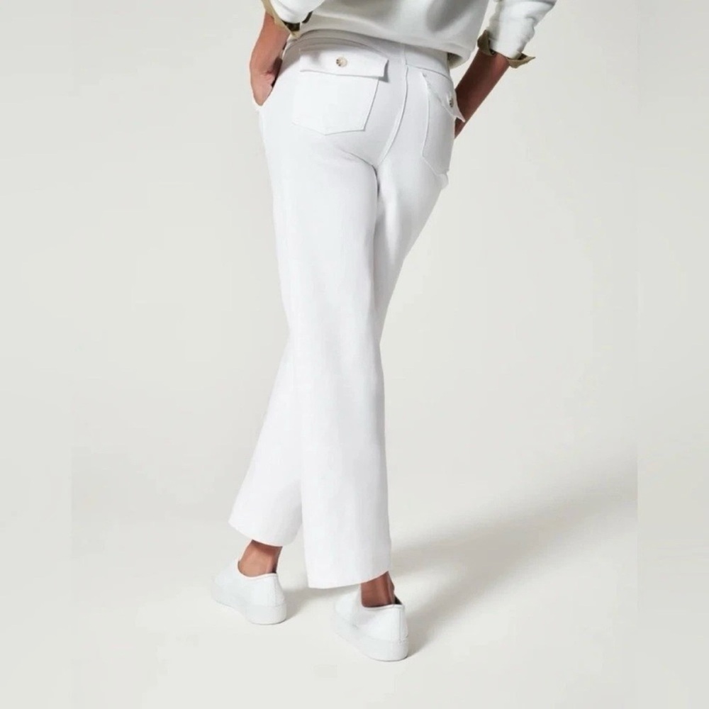 SPANX White Twill Wide Leg Cropped Pull-On Pants, Medium, Sailor Button Stretch - Picture 3 of 11
